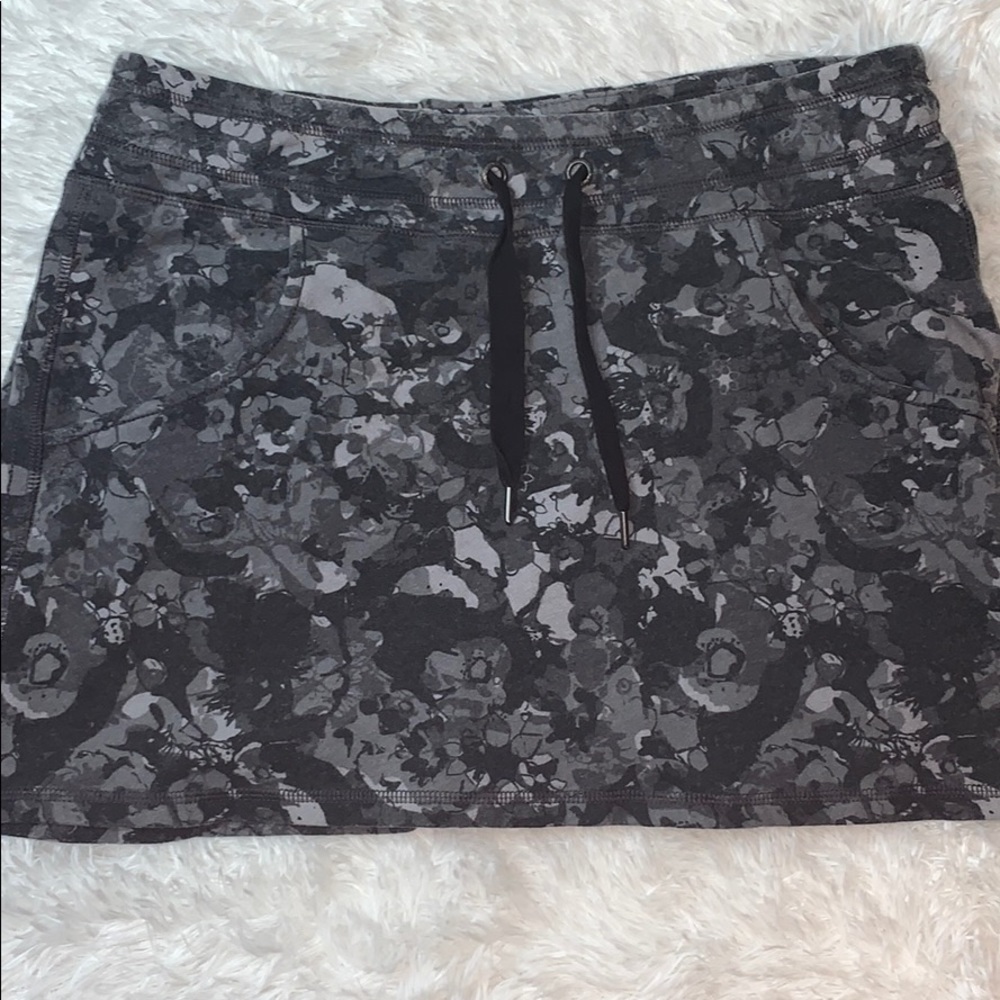 Sporty skirt